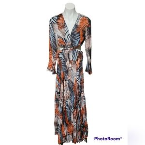 Meghan LA Los Angeles La Shamilar Floral Maxi Dress Size Large Boho Open sides